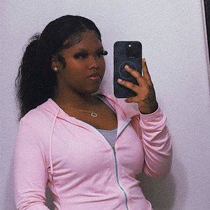 Meet your Posher, Ashantianna